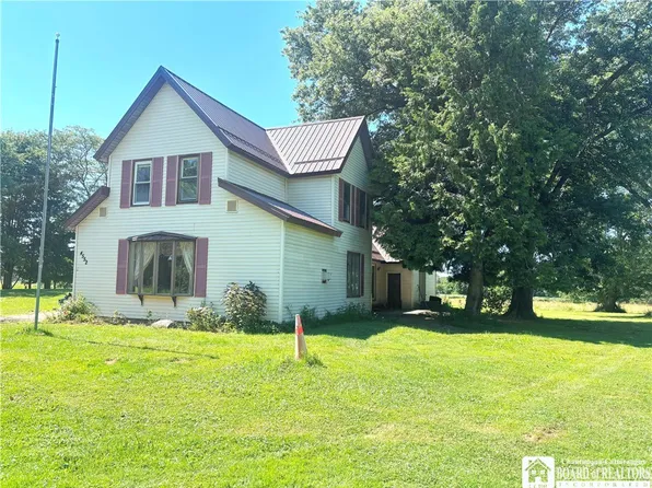 4552 Van Buren Rd, Dunkirk, NY 14048