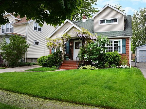 2nd image of 366 Fairfield Ave
