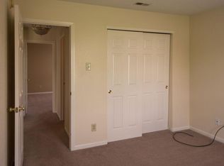 1298 Jasmine Dr, Greenfield, IN