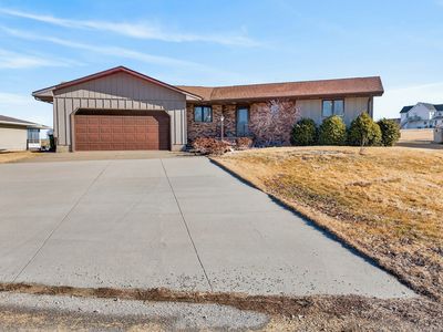 84 Main St, Lowden, IA, 52255