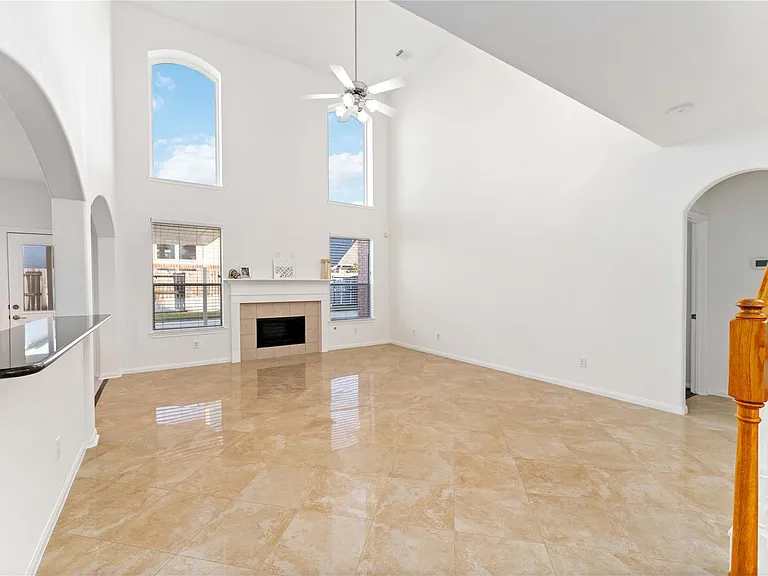 7226 Vorgen Ct — Photo 4