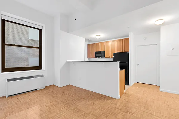 Rented by Cooper & Cooper Real Estate | media 11