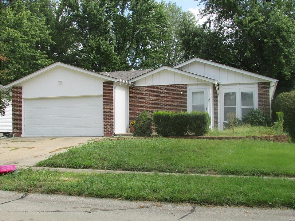 1st image of 743 Baltic Dr