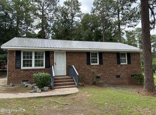185 Cox St, Southern Pines, NC 28387