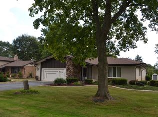6051 James St, Tinley Park, IL 60477