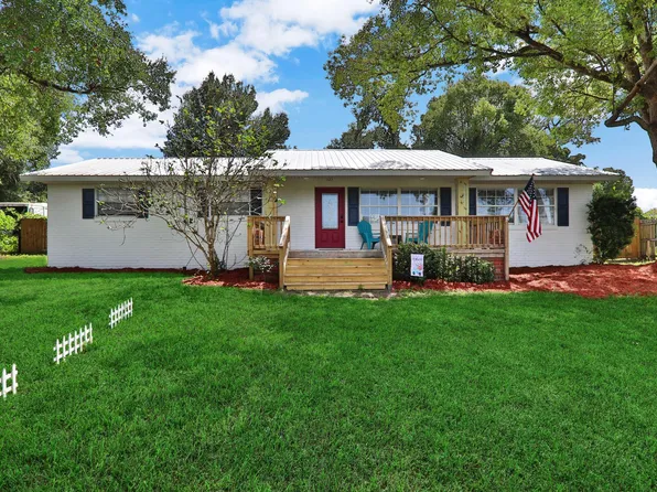 325 SW Peach St, Keystone Heights, FL 32656