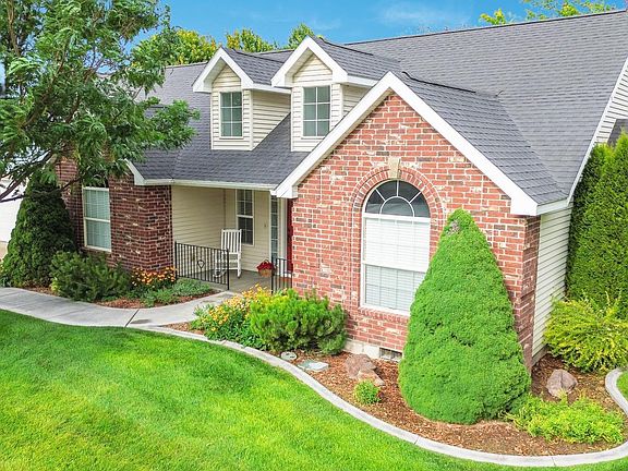 5th image of 516 Whispering Pine Dr