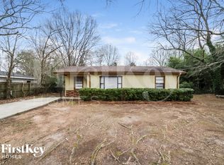 2922 Hall Dr SE, Smyrna, GA 30082