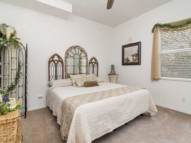 4859 Chastain Dr — Photo 17