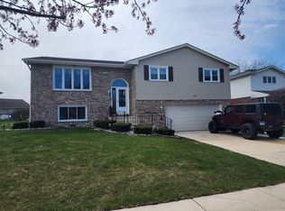 19394 Walnut St, Mokena, IL 60448