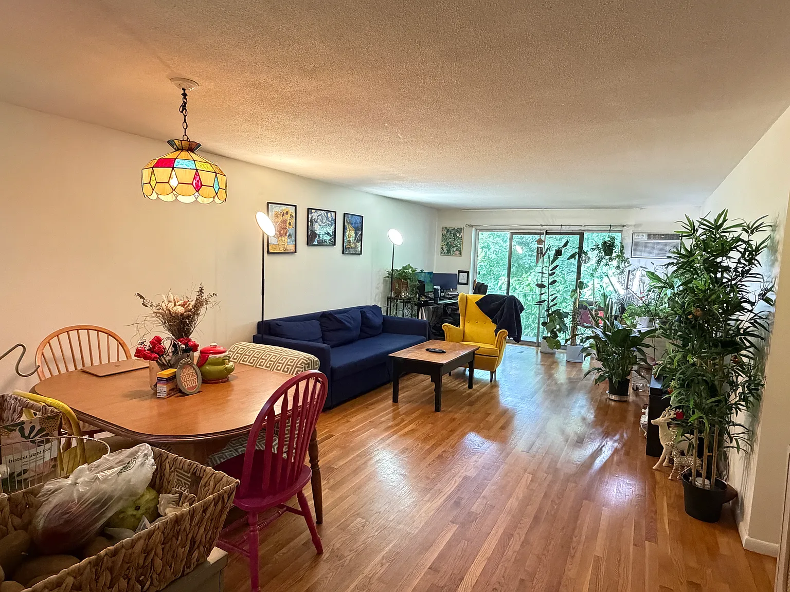 2 bed, 1.5 bath, 995 sqft, $3,100 — Photo 1