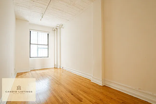 Rented by Candid Listings LLC | media 38