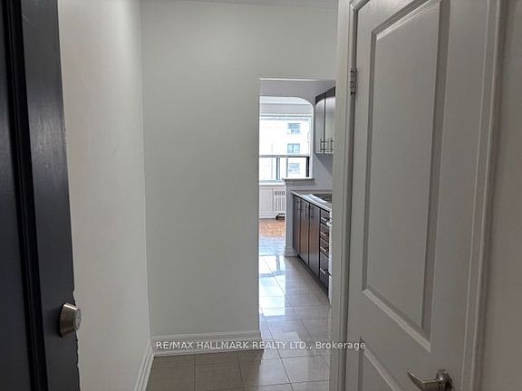 2nd image of 2 Newholm Rd #114
