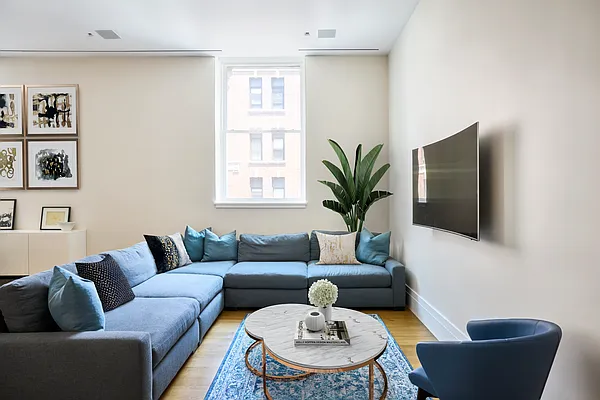 Rented by Compass | media 15