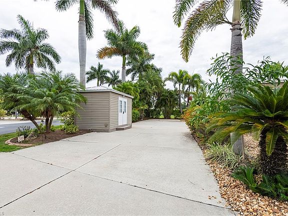 3rd image of 5147 Cypress Trail Resort CIR