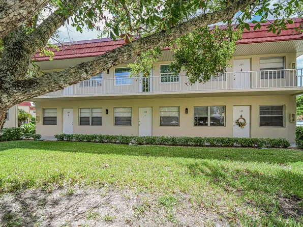 14 Vista Palm Lane #105, Vero Beach, FL 32962