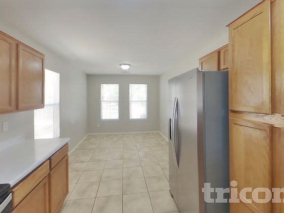 5th image of 6014 S 16th Ln