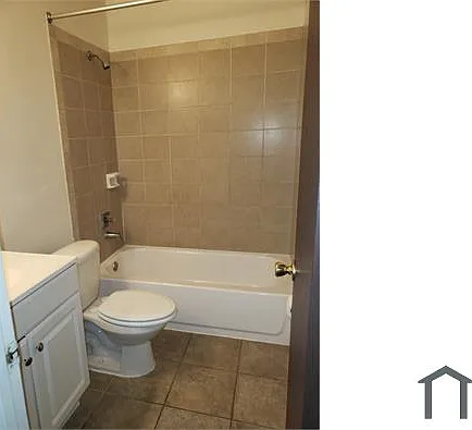3233 SE 22nd Pl — Photo 6