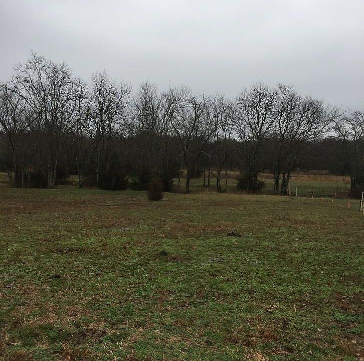 2nd image of 9494 Oregon Rd