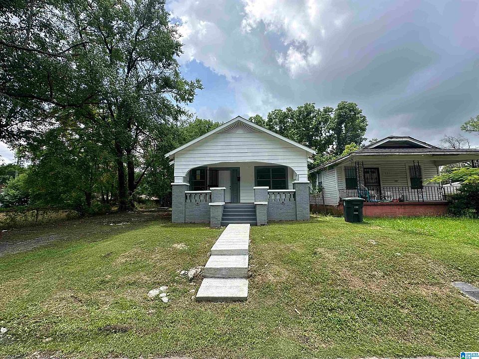 1st image of 353 16th Ave N
