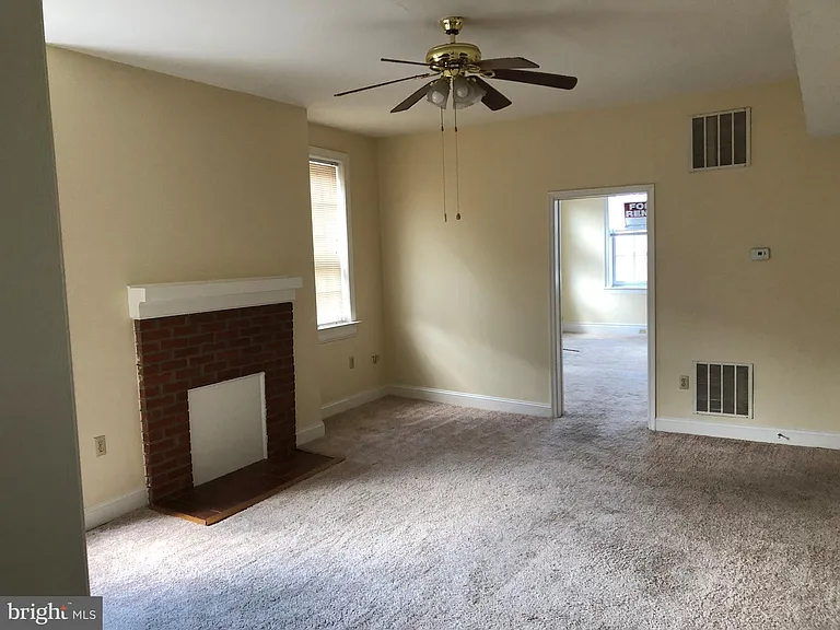 104 S Loudoun St #2 — Photo 8