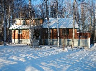 156 Mountain View Dr, Fairbanks, AK 99712