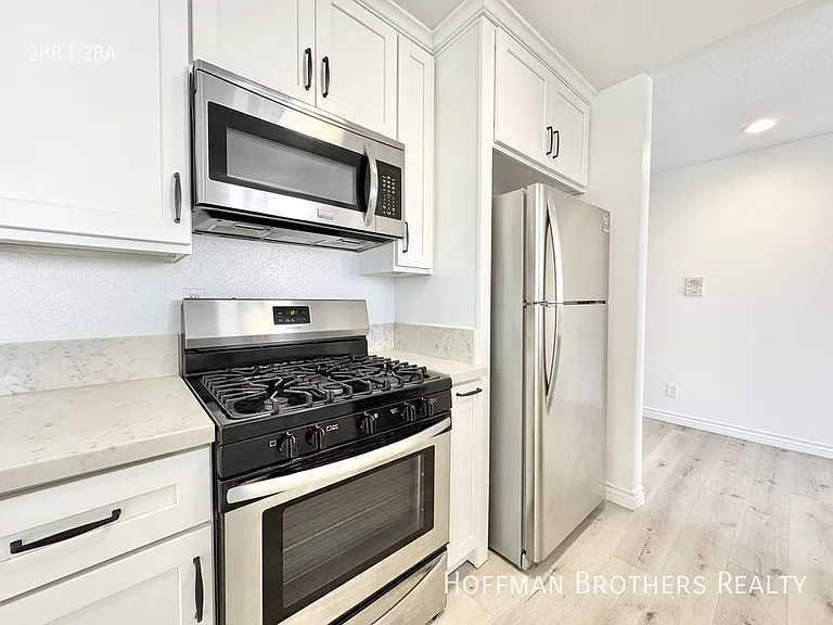 3650 Jasmine Ave #5 — Photo 5