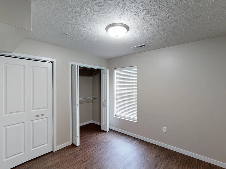 Talon Apartments — Photo 69