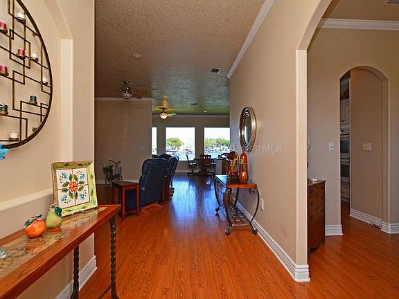 5th image of 30122 Green Bay Dr