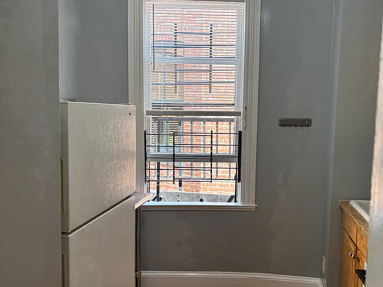 1526 W Mount Royal Ave #3R — Photo 6