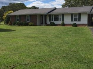 48 Springhouse Rd, Campbellsville, KY 42718