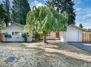4007 NE 22nd Pl, Renton, WA 98056