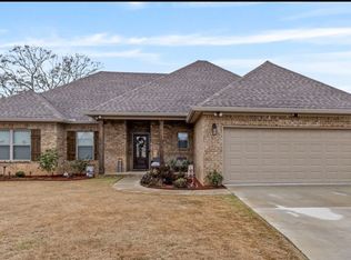 18 Liberty Bell Dr, Eclectic, AL 36024
