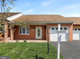 18016 Putter Dr, Hagerstown, MD 21740