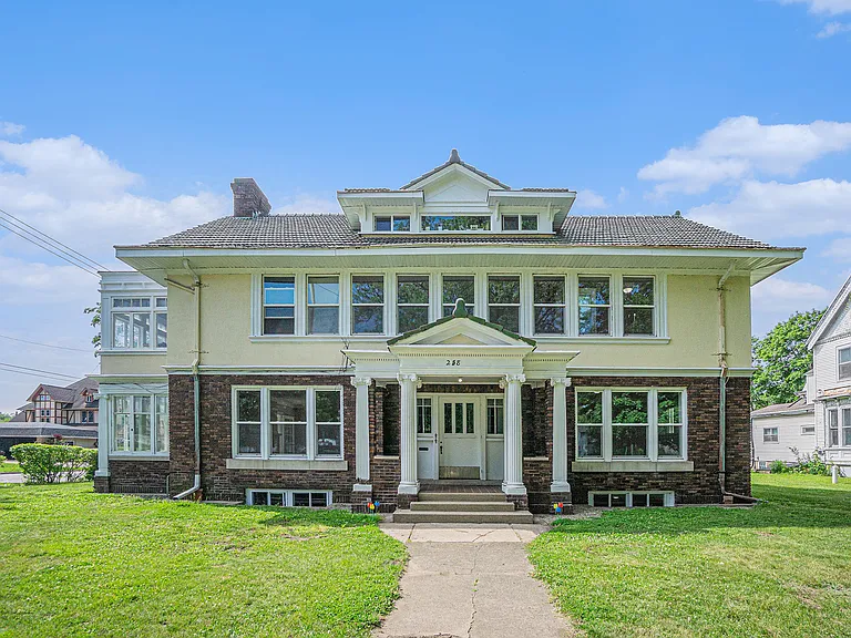 258 Capital Ave NE — Photo 13
