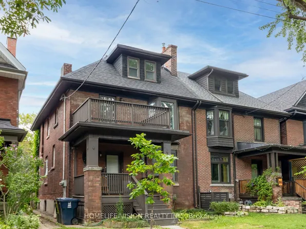 88 Pearson Ave, Toronto, ON M6R 1G5