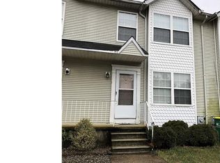 15 Victoria Blvd, Newark, DE 19702