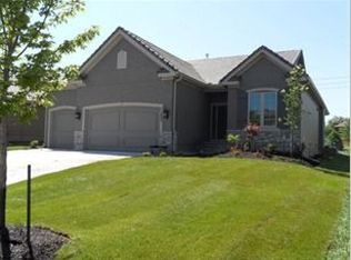 11827 W 144th Pl, Olathe, KS 66062