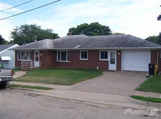 2120 Green St, Dubuque, IA 52001