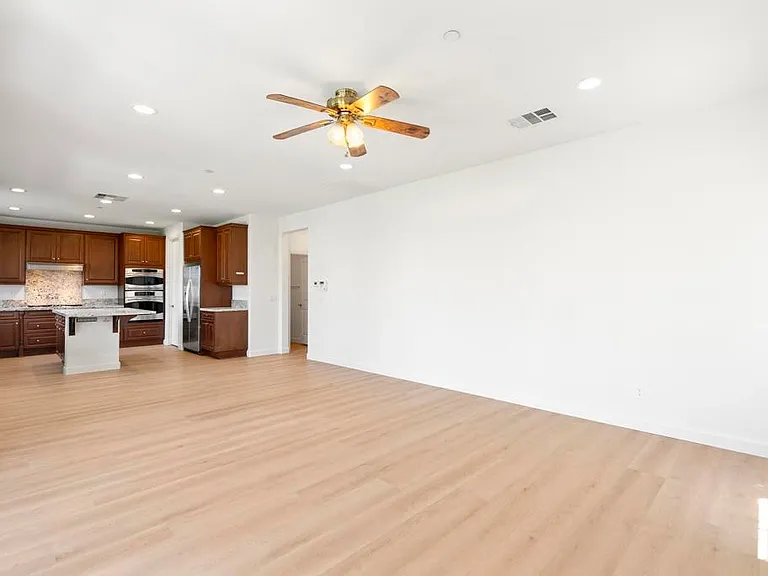 6820 Lopez Canyon Way — Photo 13