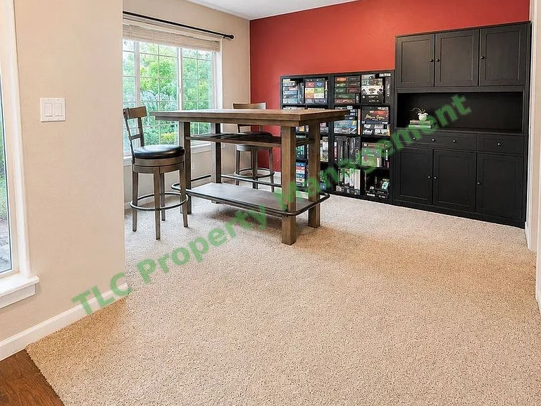 942 Salamander Rd SE — Photo 22
