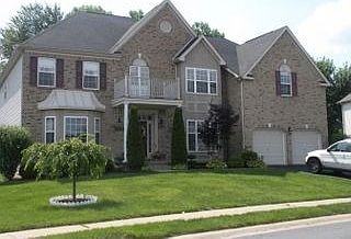1st image of 20 Blue Spruce Dr