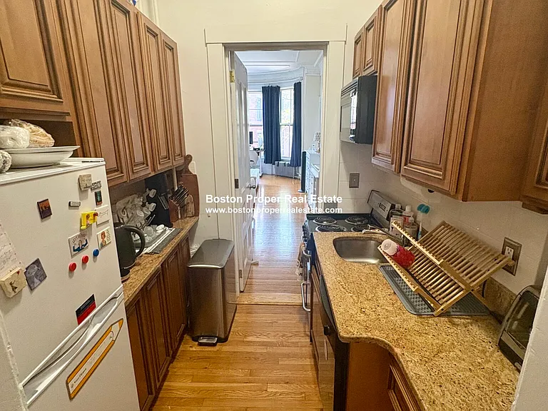 381 Commonwealth Ave #2 — Photo 11