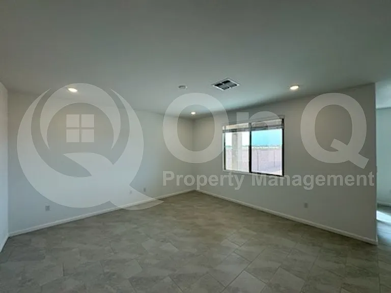 7448 S Camino Cardal — Photo 17