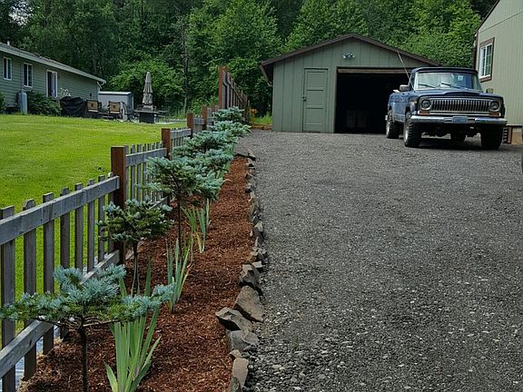 2nd image of 11418 NE 64th Ave