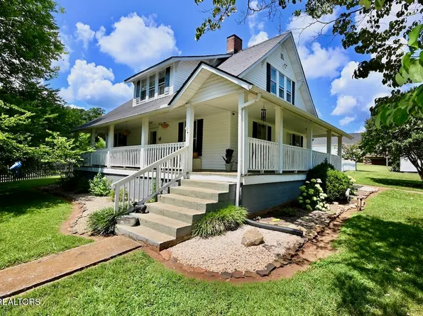 3232 Reiley Dr, Maryville, TN 37801