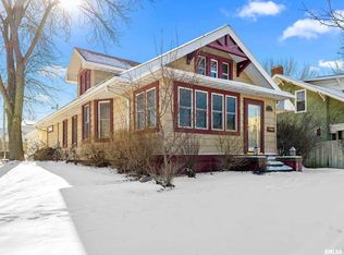 1412 Park Ave, Pekin, IL 61554