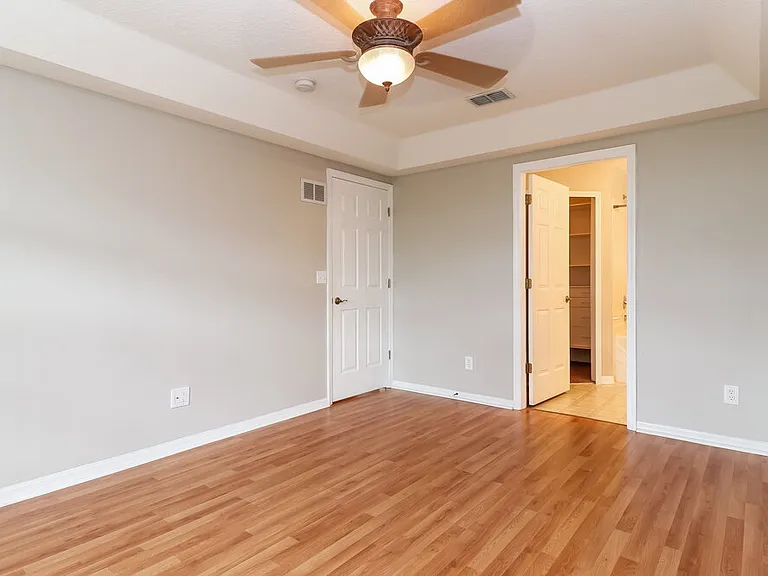 8621 Hawbuck St — Photo 11