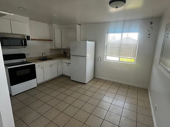 3rd image of 1753 17th St #4
