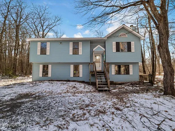 106 Wood Duck Pl, Tobyhanna, PA 18466
